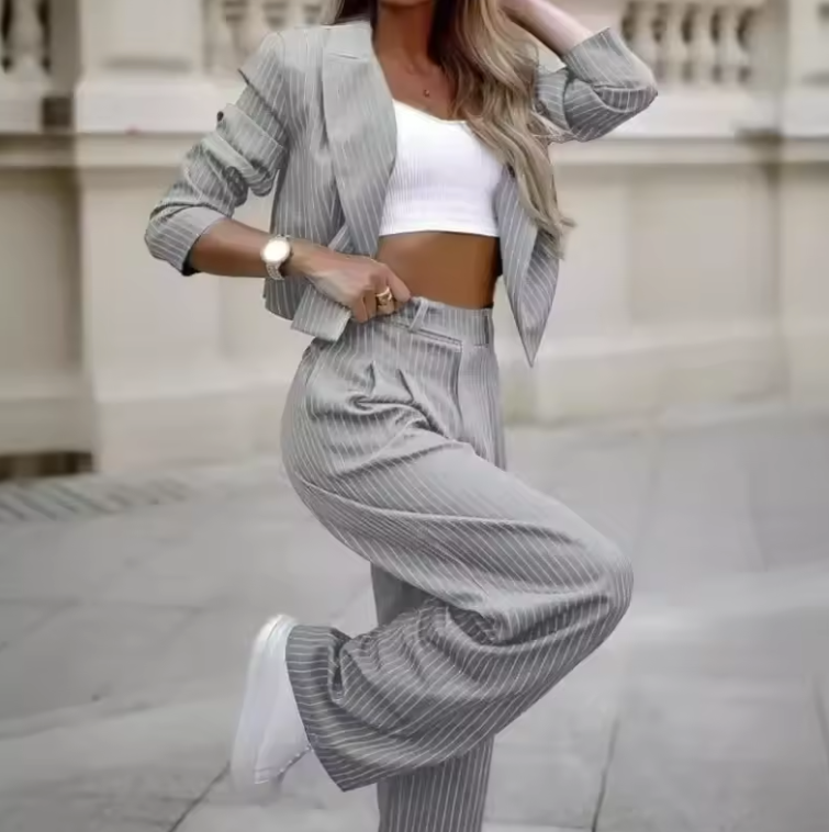 Completo donna elegante