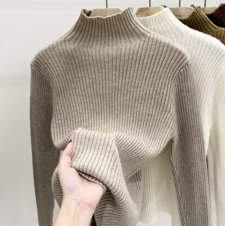 Maglione dolcevita lavorato a maglia caldo