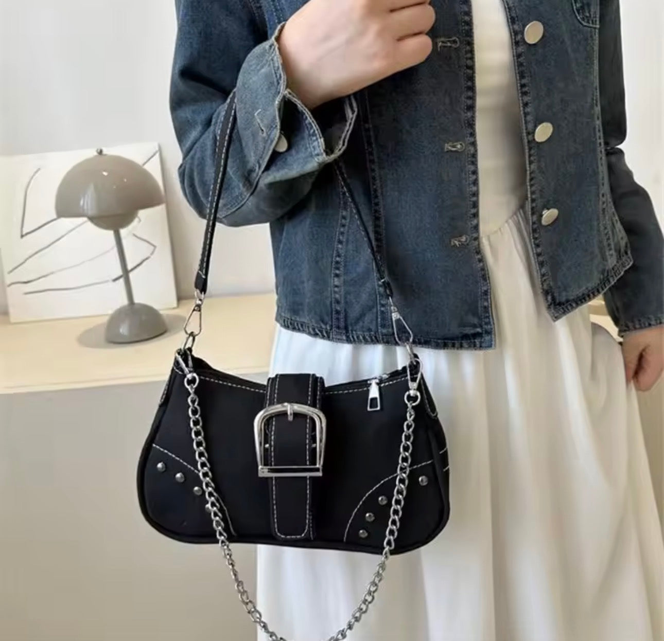 Borsa a tracolla con texture casual in tela