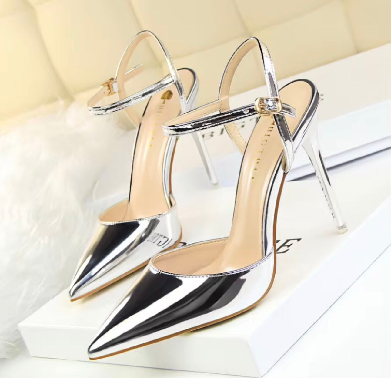 Semplice Sottile Tacco ultra alto Pelle verniciata