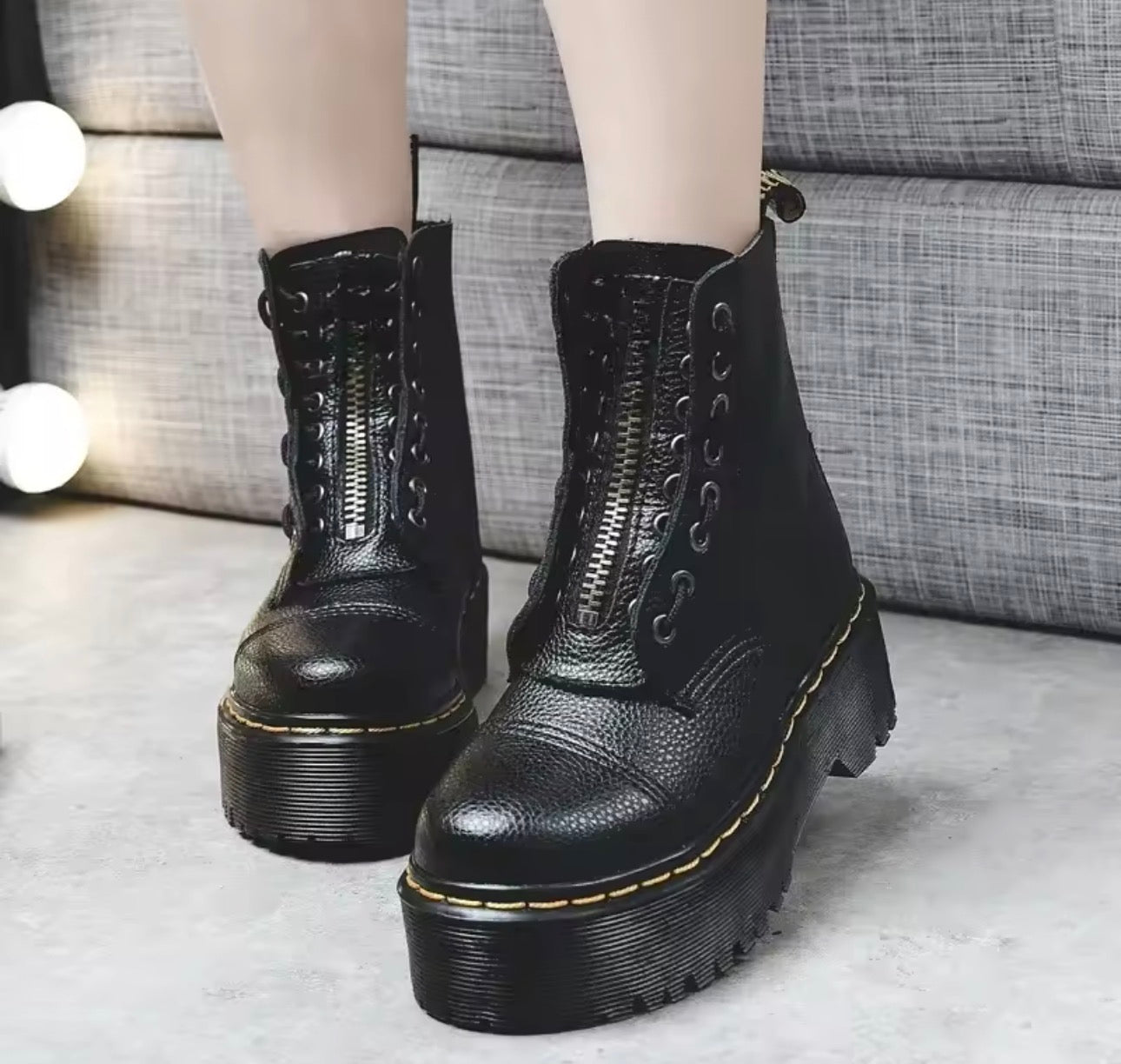 Stivali con plateau in vera pelle