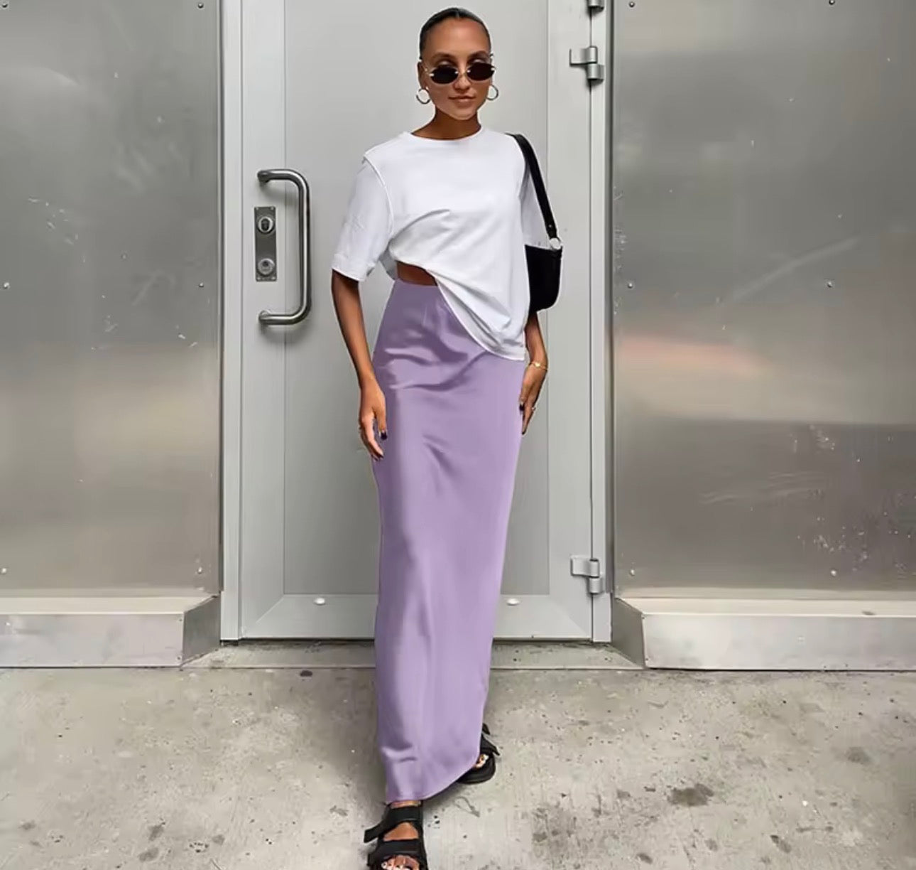 Gonne a tromba nere eleganti in raso