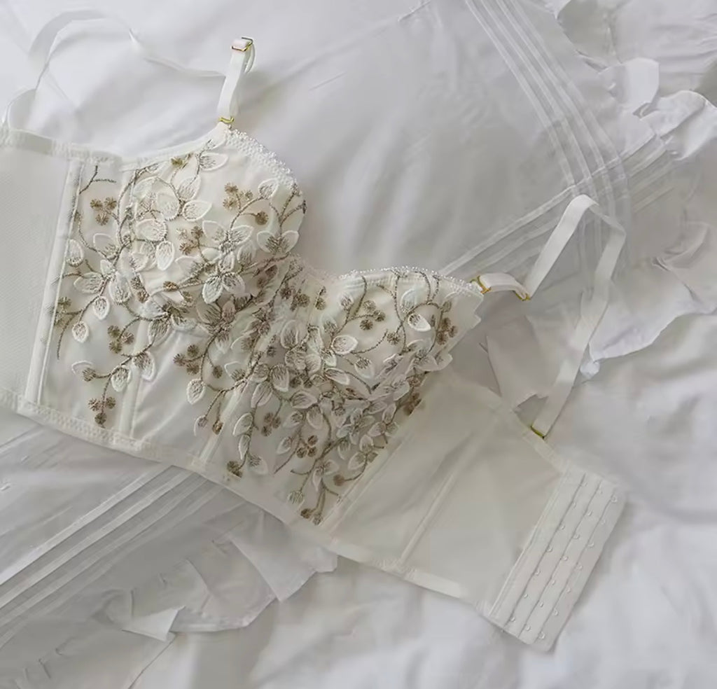 Reggiseno ricamato tridimensionale corsetto