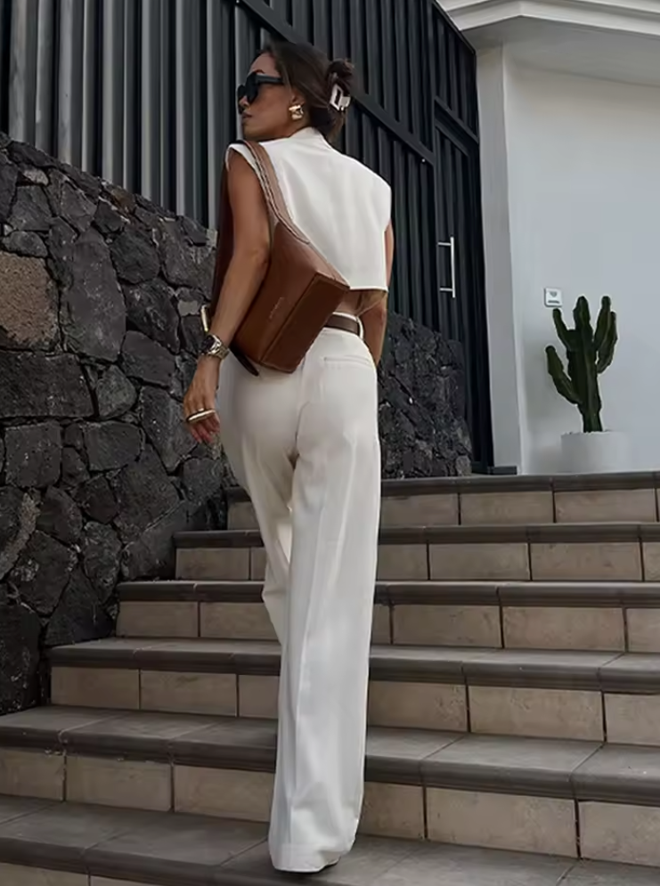 Set di pantaloni eleganti con gilet