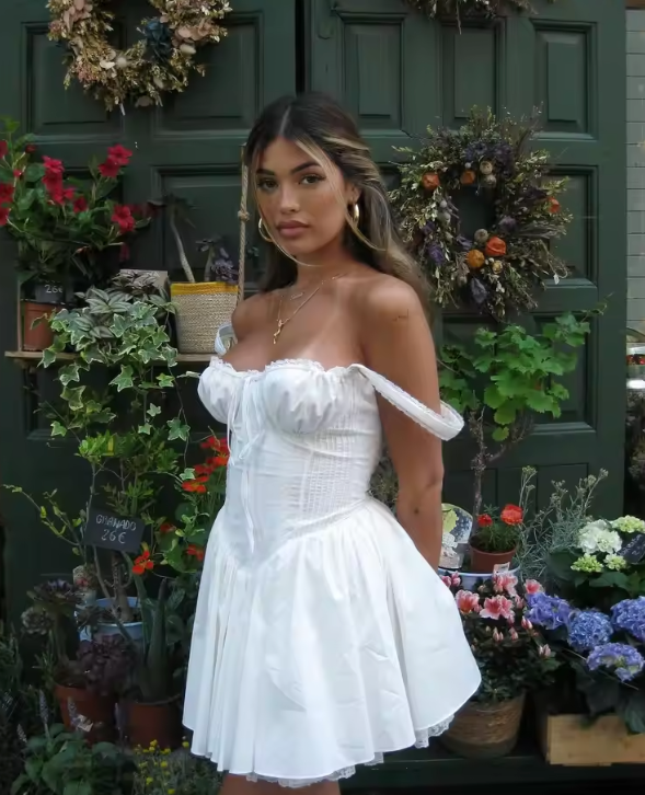 Elegante donna estate pizzo floreale