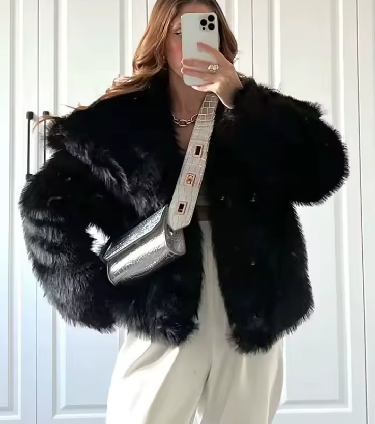 Cappotto elegante da donna in pelliccia