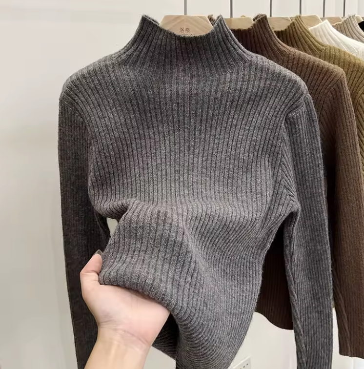 Maglione dolcevita lavorato a maglia caldo